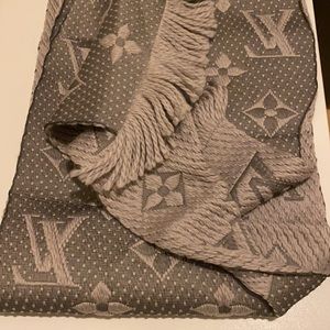 Louis Vuitton Scarf